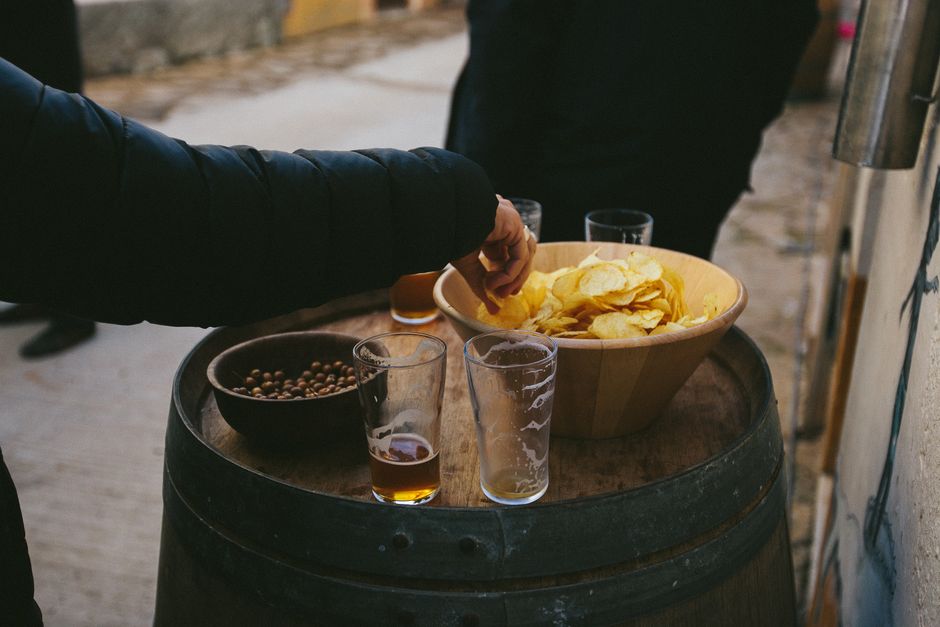 The Urban Beer Garden: Pairing Craft Beer with City Food